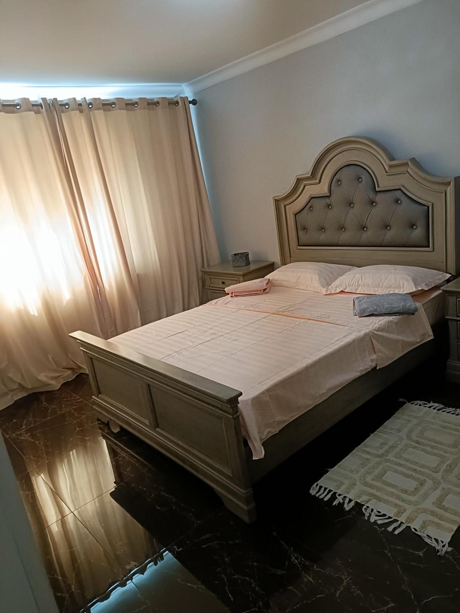 Residence Manu Тыргу-Нямц Экстерьер фото