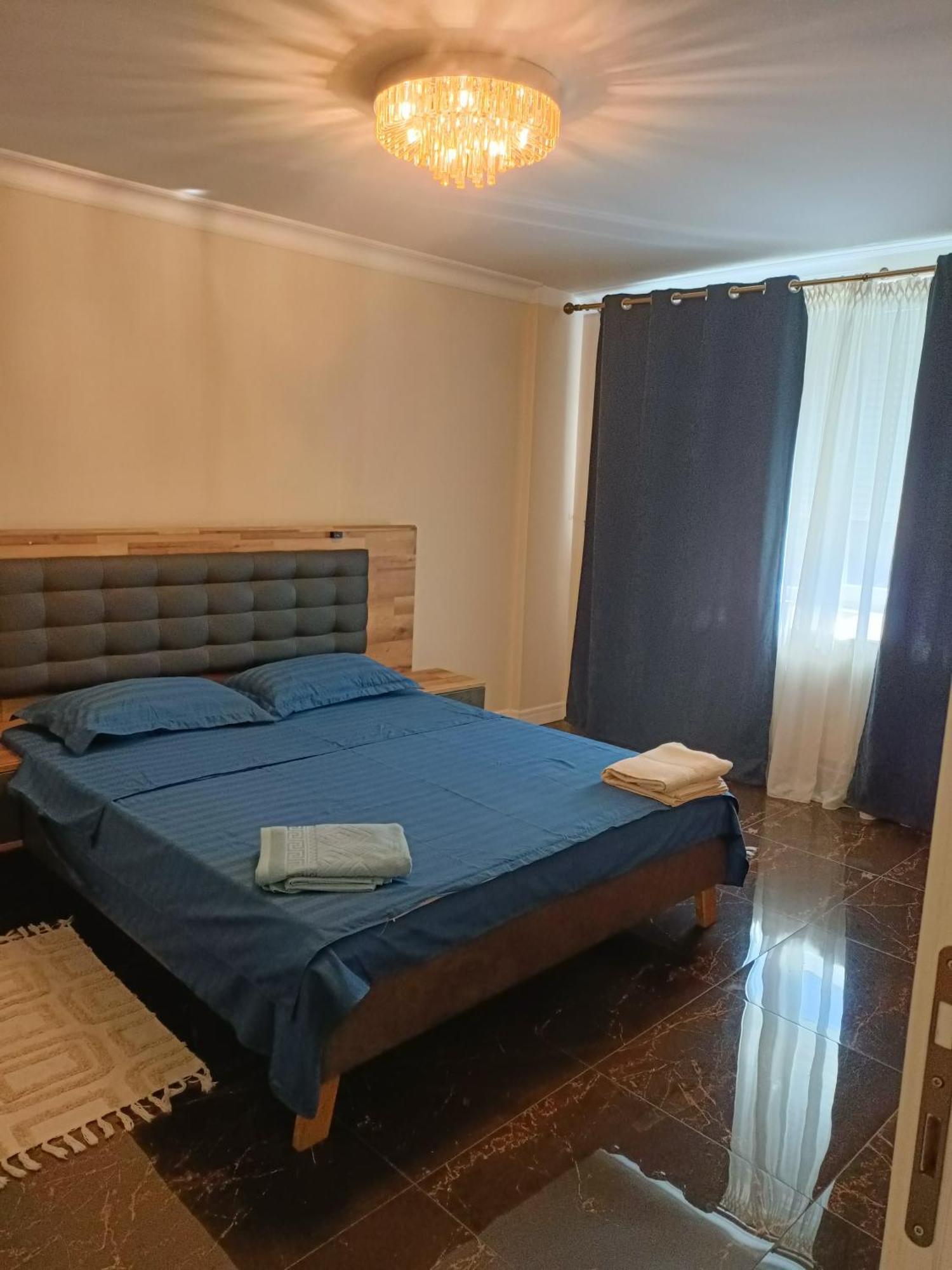 Residence Manu Тыргу-Нямц Экстерьер фото